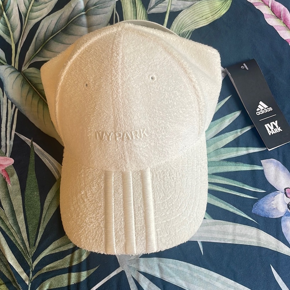 IVY PARK & Adidas Cap